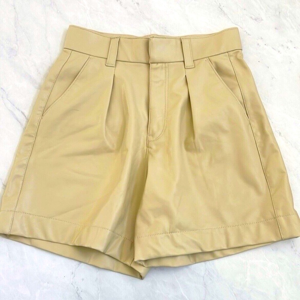 Women’s Abercrombie & Fitch Faux Leather Tailored Shorts Butter Yellow L